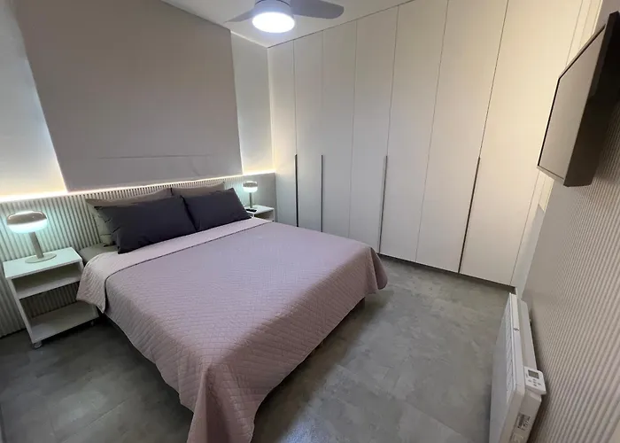 Johnny's Luxury Getaway *